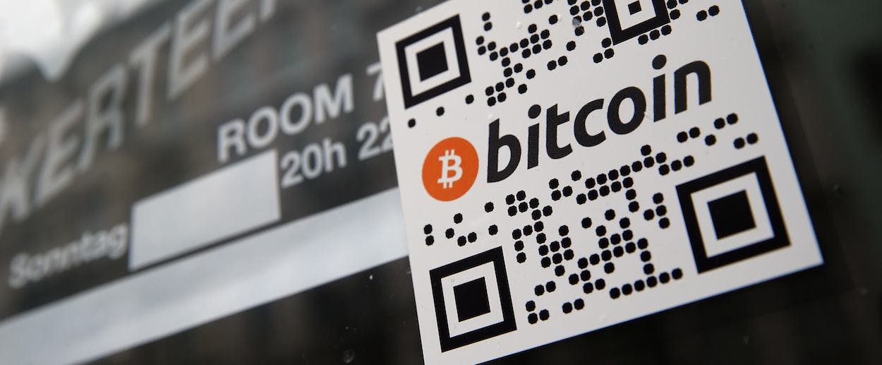 Bitcoin ‘created as dollar 2.0 by US Government to fund secret CIA and MI5 missions'