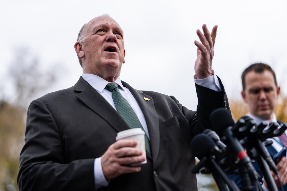 Trump Border Czar Seems Totally Fine With Detaining Citizens Trump Border Czar Seems Totally Fine With Detaining Citizens