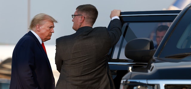 Donald Trump Becomes the First President Ever to Be Booked Like a Criminal Donald Trump Becomes the First President Ever to Be Booked Like a Criminal