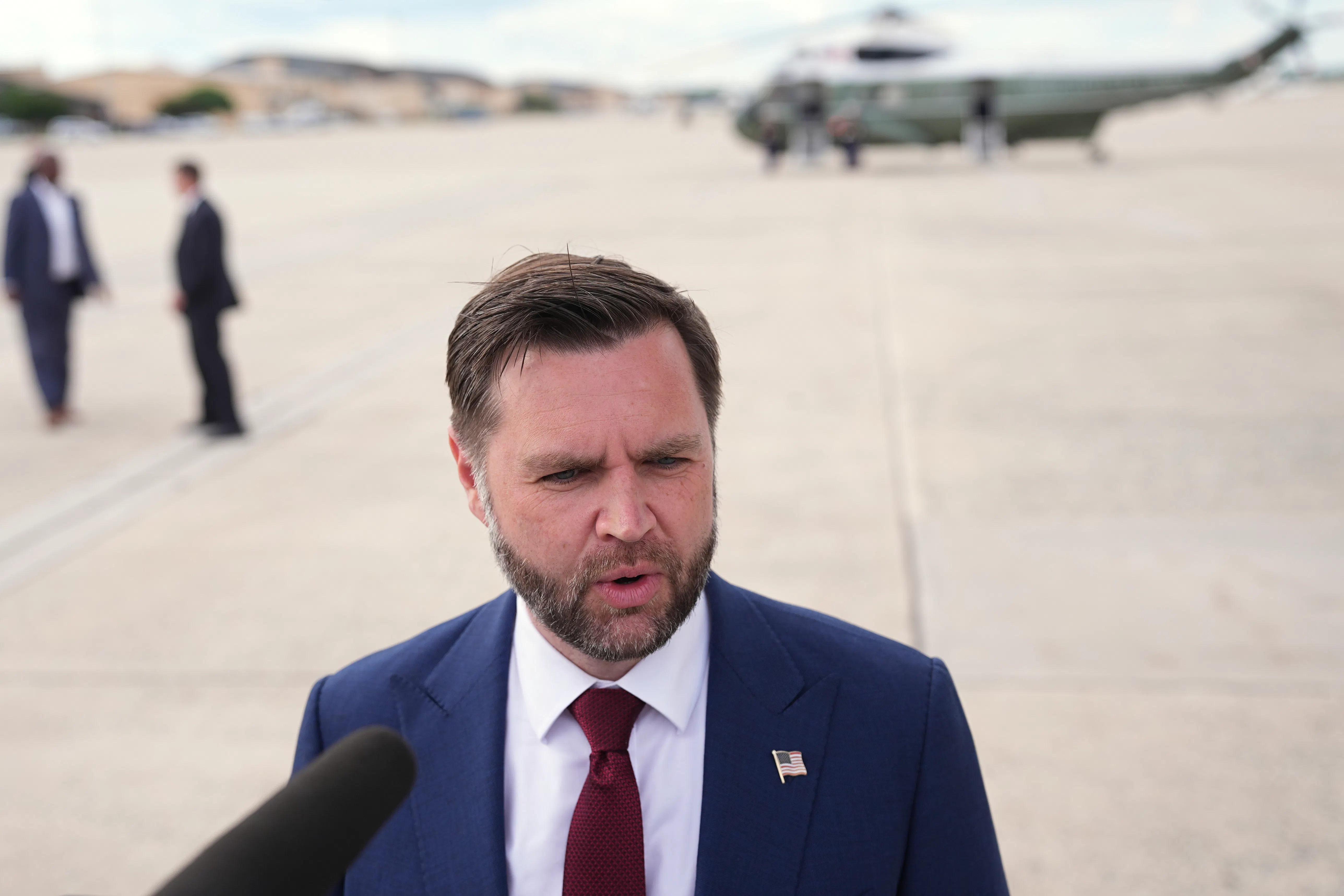 https://images.newrepublic.com/baa3998e72d597f3b710285d7e7d162a04d02be4.jpeg?w=1200&h=600&crop=faces&fit=crop&fm=jpg