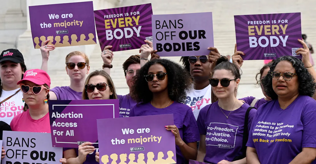 Supreme Court Temporarily Pauses Abortion Pill Restrictions Supreme Court Temporarily Pauses Abortion Pill Restrictions