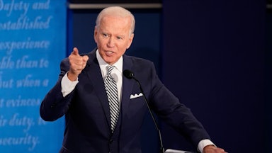 Joe Biden points his finger and speaks angrily at a presidential debate.