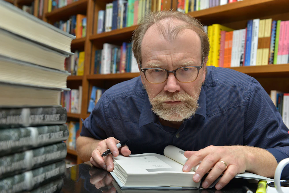 George Saunders at a book signing in Florida in 2017