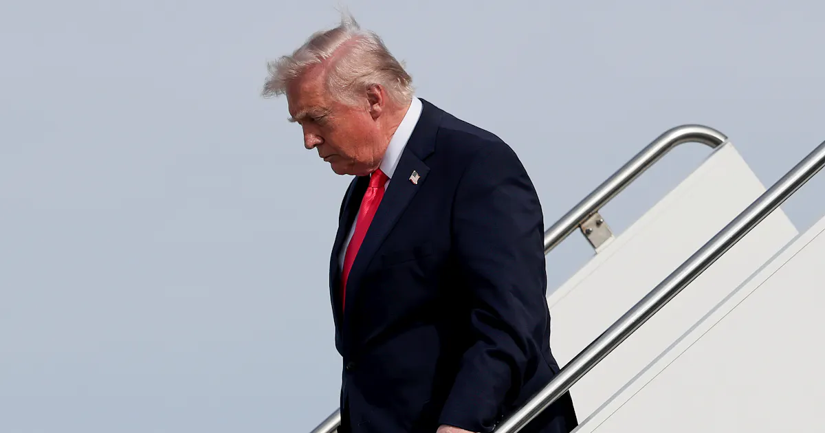 White House Is in Full Panic Mode as Trump Doubles Down on Iran War