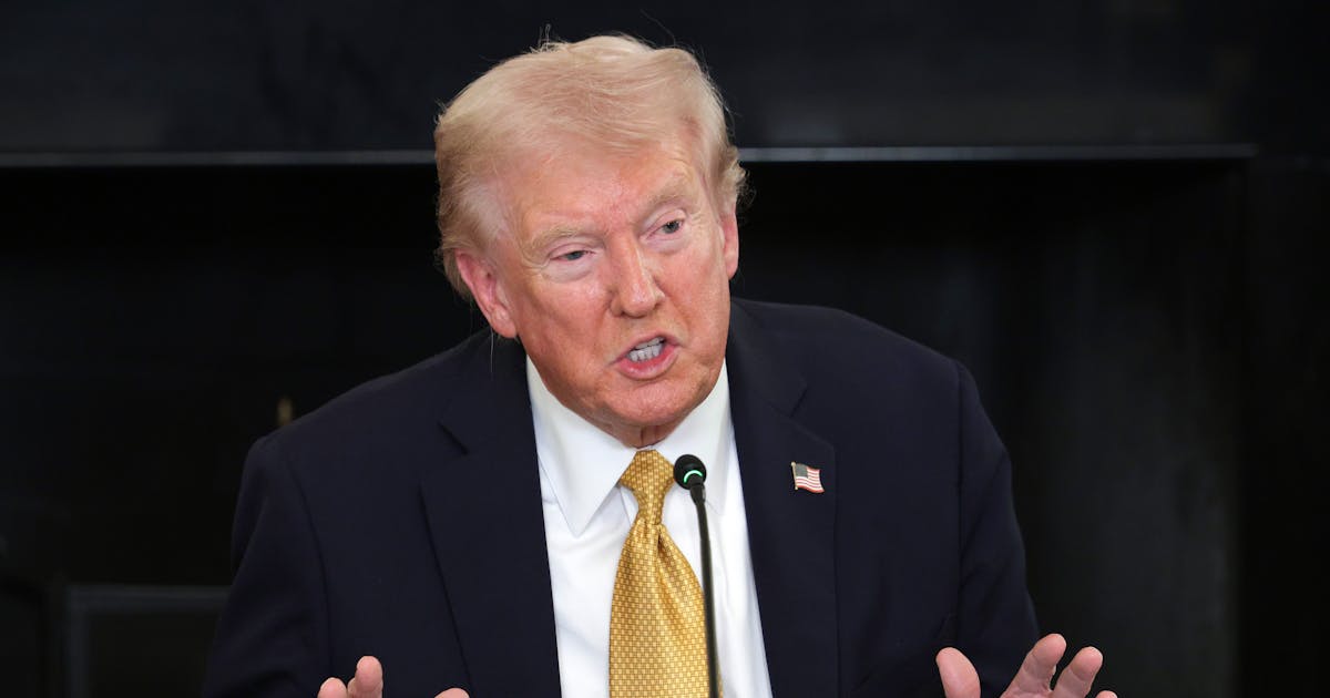 https://images.newrepublic.com/c092bef6746f8239a2a14a53a15f249a697e475c.jpeg?w=1200&h=630&crop=faces&fit=crop&fm=jpg