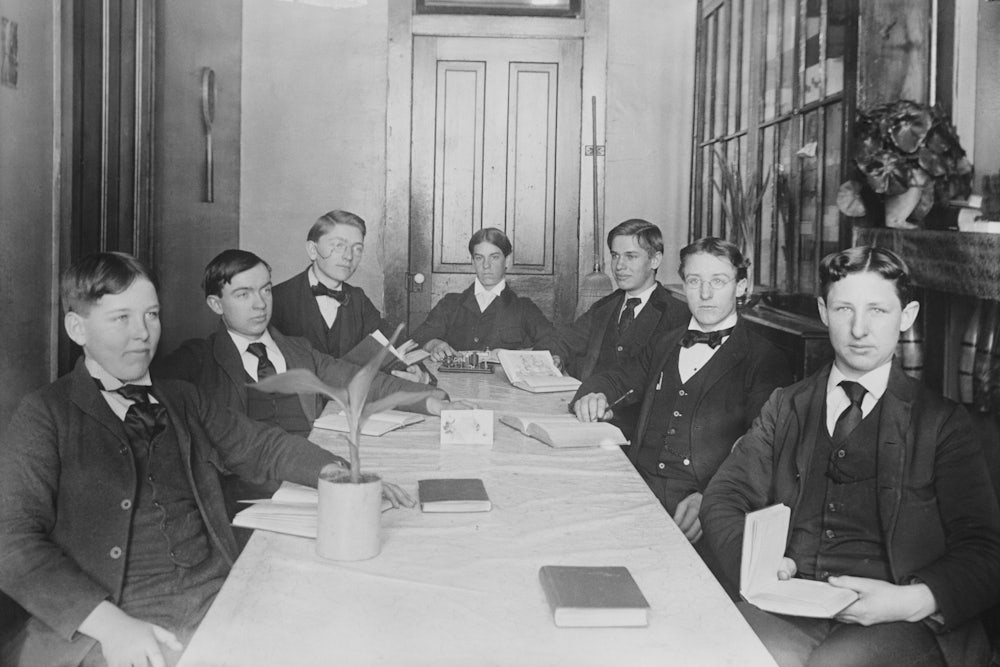 A group of American schoolboys in the 1890s.