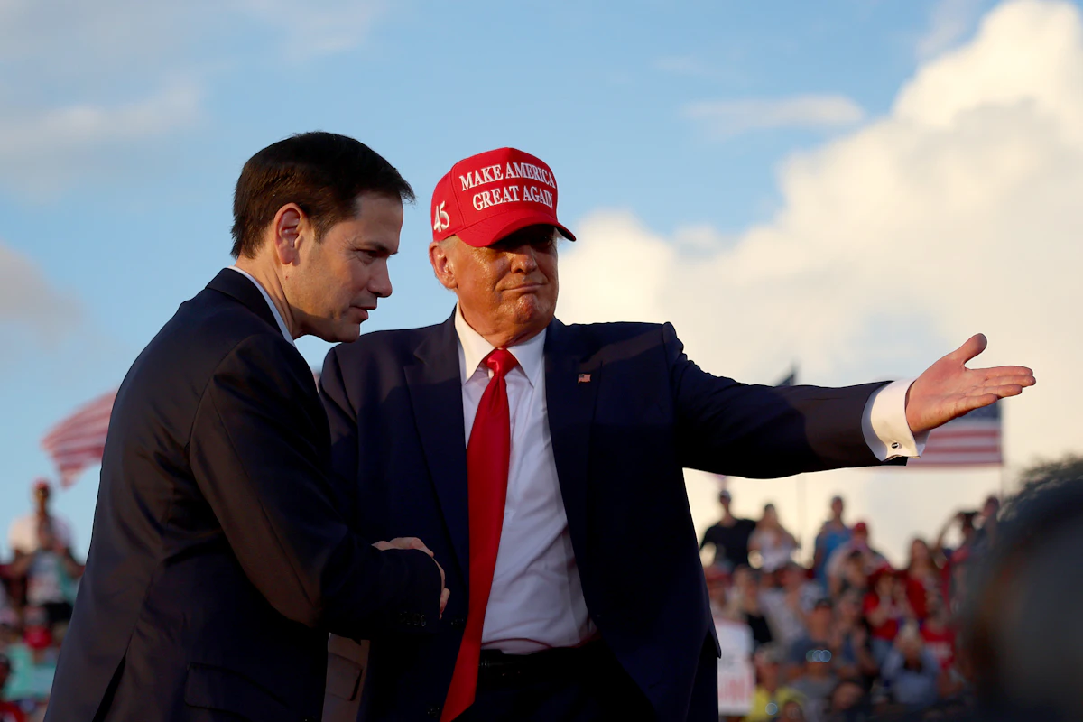 Marco Rubio Stoops to New, Shameless Low in Defending Donald Trump Marco Rubio Stoops to New, Shameless Low in Defending Donald Trump