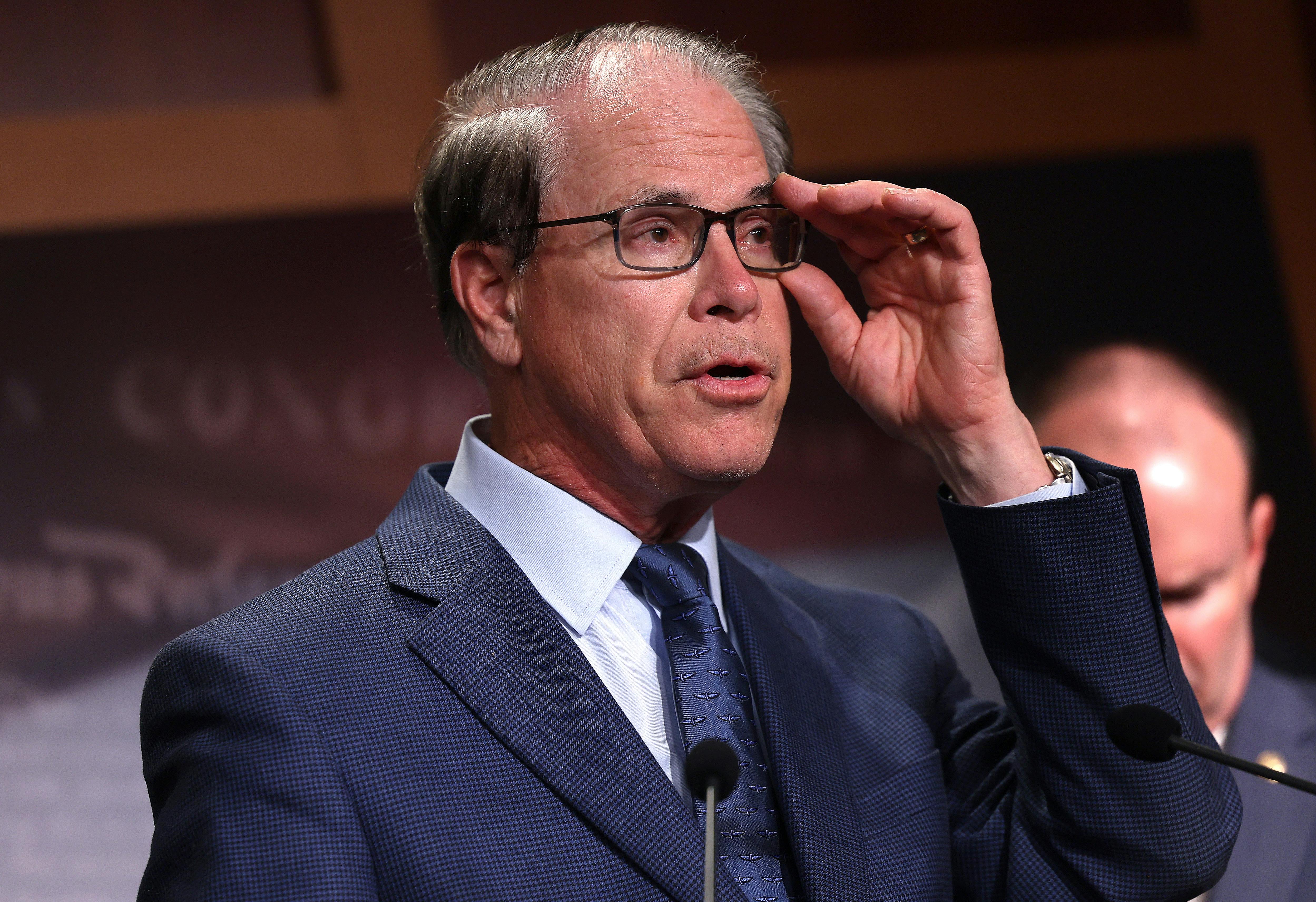 Republican Governor Tries to Force Party to Gerrymander for Trump