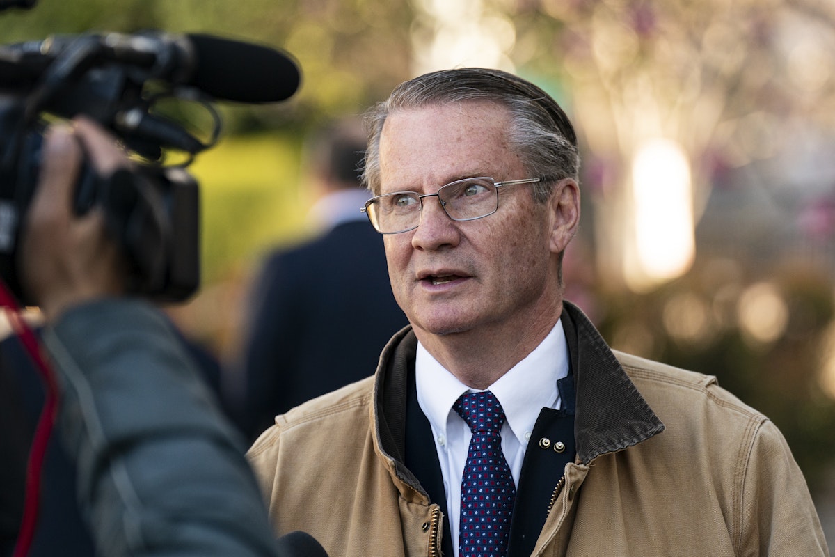 Republican Congressman Roasted After Saying Straws Are for Women Republican Congressman Roasted After Saying Straws Are for Women