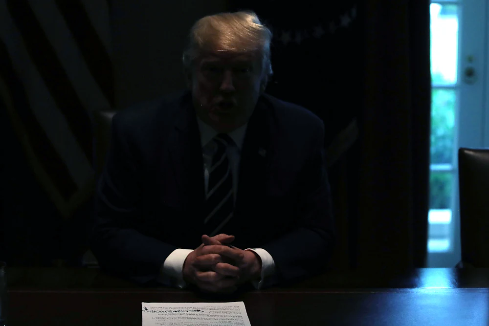 Trump in darkness