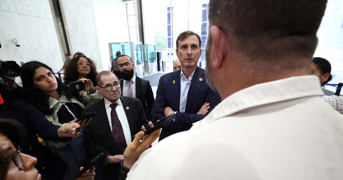 Trump’s DHS Unveils Chilling Strategy to Avoid ICE Facilities Scrutiny