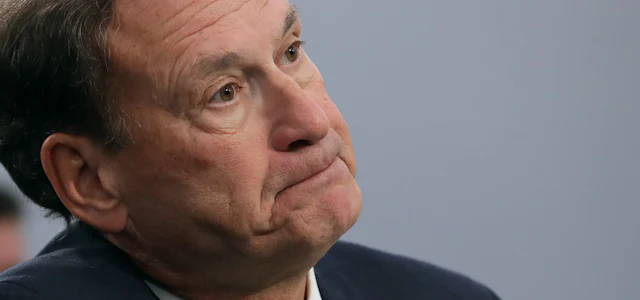 Alito: Recusing From Cases Involving Friends Would “Disrupt” Supreme Court’s Work Alito: Recusing From Cases Involving Friends Would “Disrupt” Supreme Court’s Work