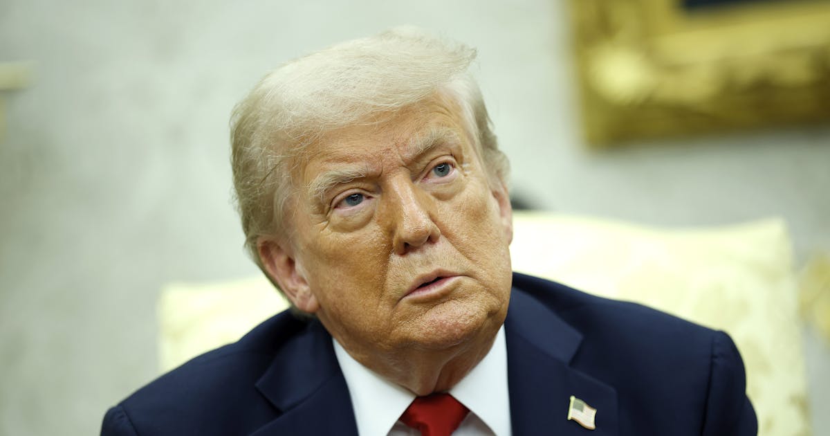 Trump ist insgeheim wütend, dass die Leute immer noch über Epstein reden.