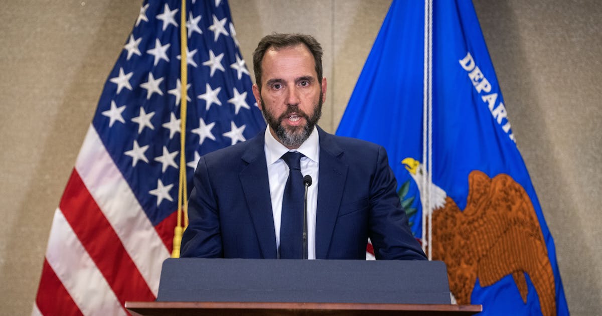 https://images.newrepublic.com/cd4ce34c727b33f27264420695d776c96cc253f8.jpeg?w=1200&h=630&crop=faces&fit=crop&fm=jpg