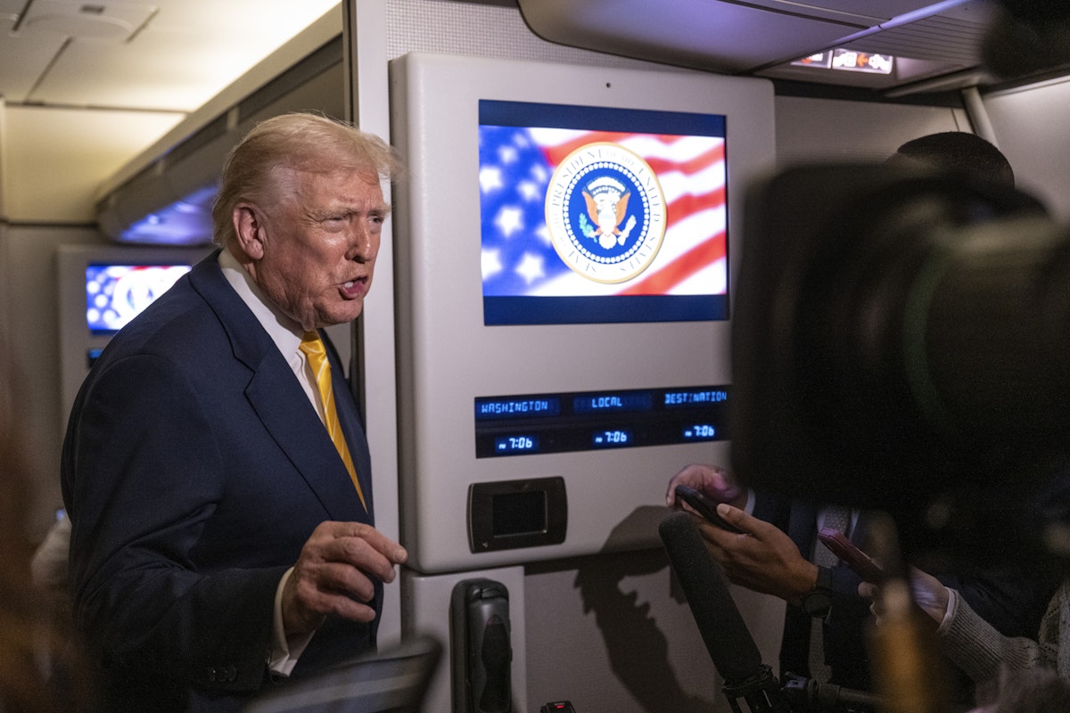 “Quiet Piggy”: Trump Snaps at Female Reporter Asking About Epstein “Quiet Piggy”: Trump Snaps at Female Reporter Asking About Epstein