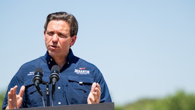 Florida Governor Ron DeSantis on the banks of the Rio Grande