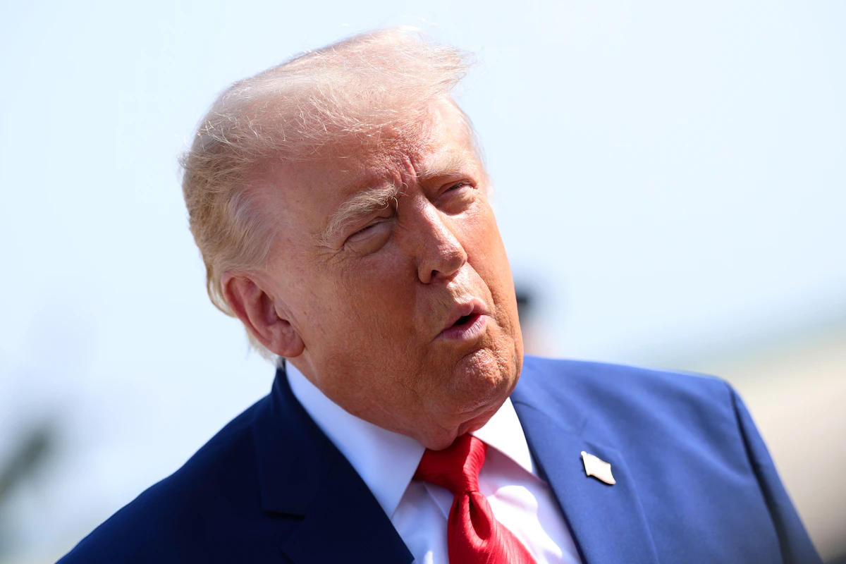Trump Pitches Crazed Plan to End Iran’s Control of Strait of Hormuz