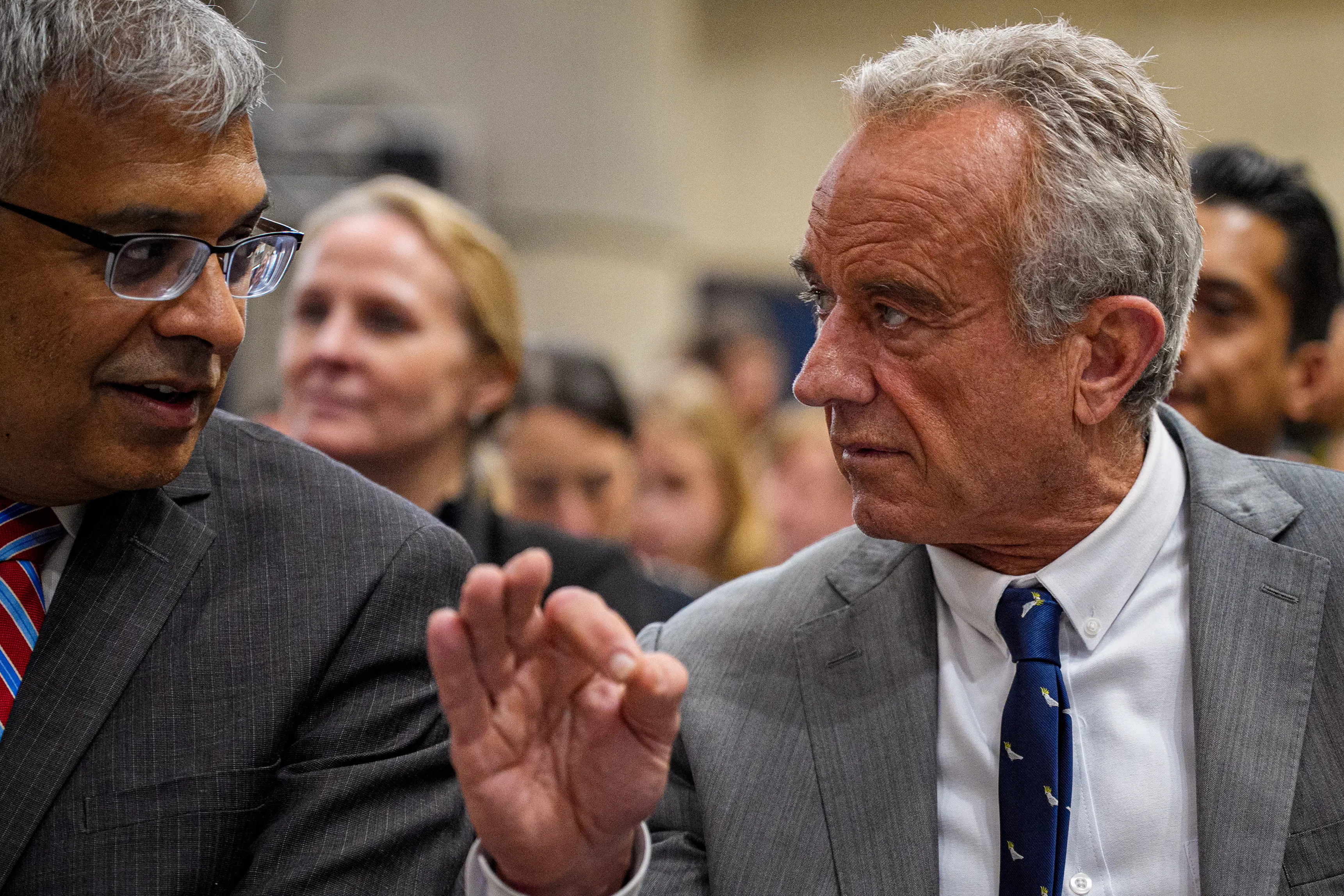 Jayanta Bhattacharya speaks with Robert F. Kennedy Jr. 