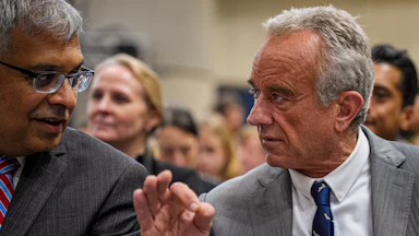 Jayanta Bhattacharya speaks with Robert F. Kennedy Jr.