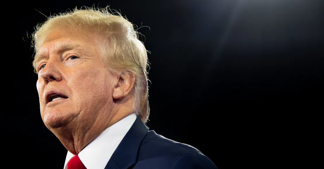 Trump Is Drowning in the Mar-a-Lago Scandal Trump Is Drowning in the Mar-a-Lago Scandal