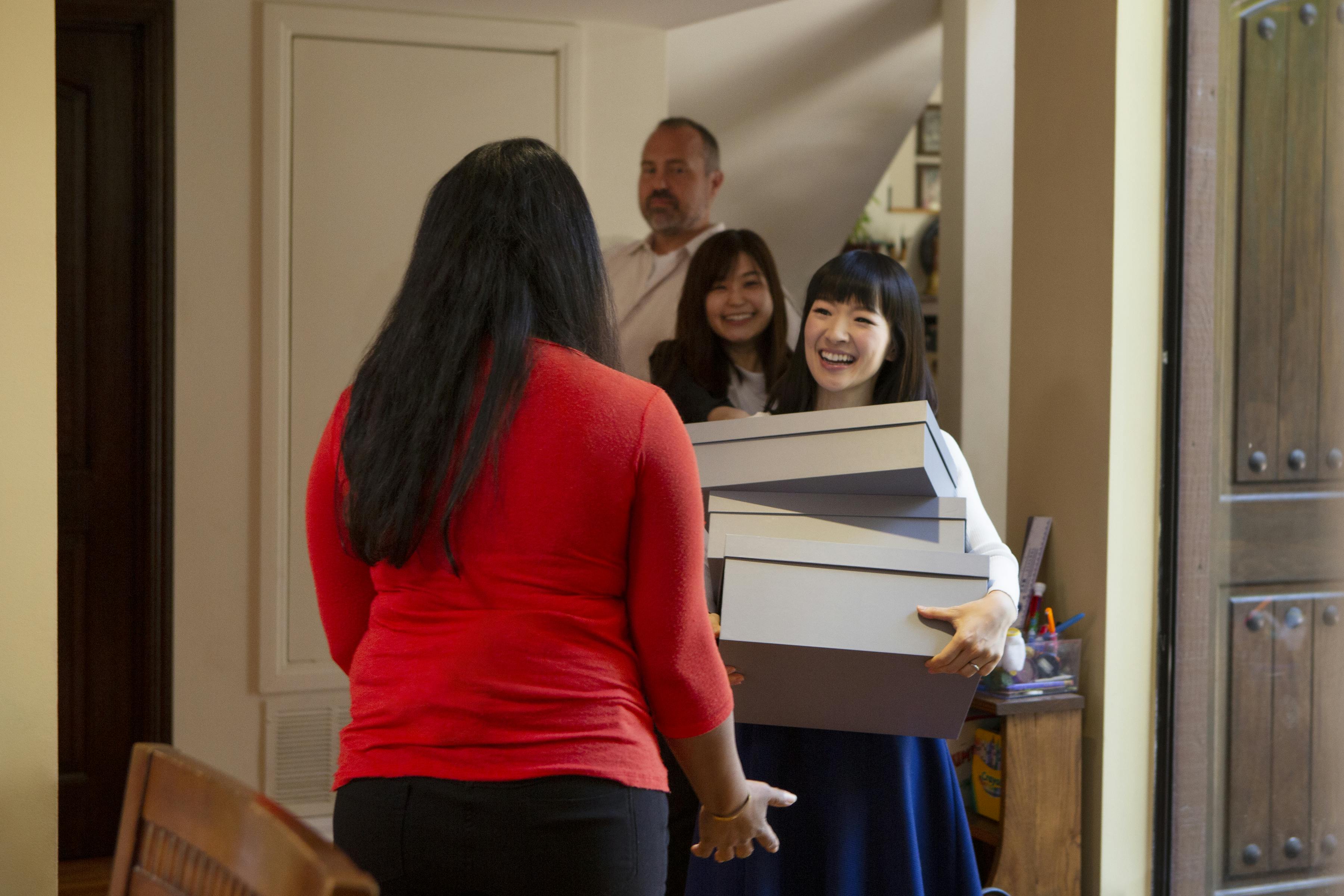 Marie Kondo Interview: How To De-Clutter, Clean and Tidy Up Your Home