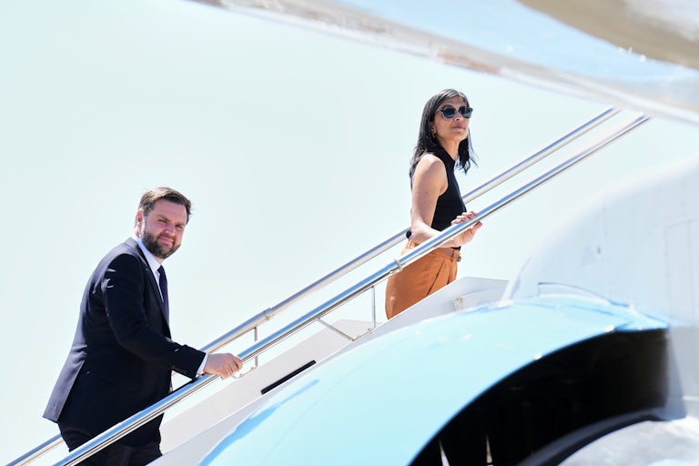 JD Vance and Usha Vance board Air Force Two.