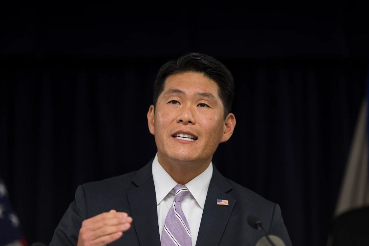 “Partisan Hit Job”: Legal Experts Slam Special Counsel’s Biden Report “Partisan Hit Job”: Legal Experts Slam Special Counsel’s Biden Report