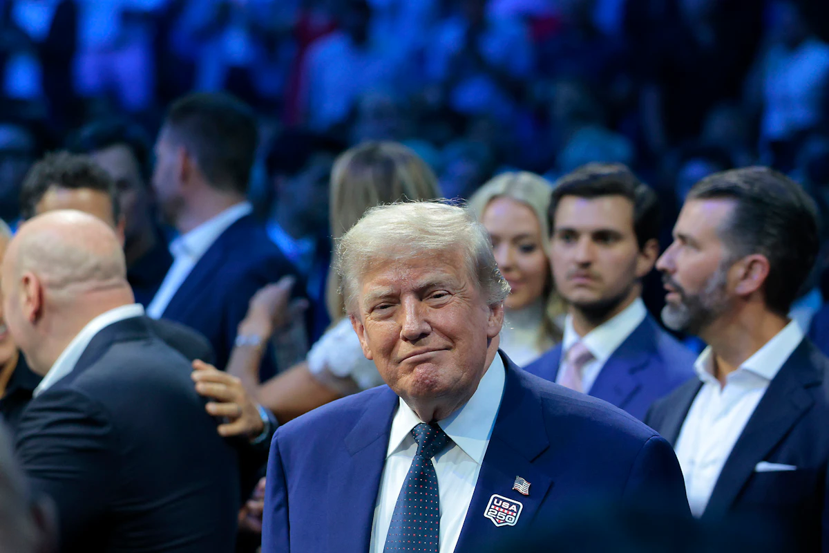 How Trump Reacted to Michelle Obama Slur at White House UFC Fight How Trump Reacted to Michelle Obama Slur at White House UFC Fight