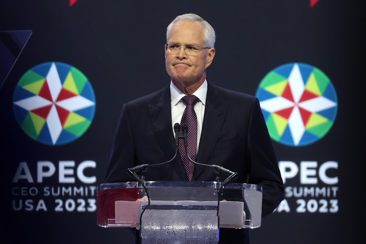 Why Is ExxonMobil Suing Its Own Shareholders? Why Is ExxonMobil Suing Its Own Shareholders?