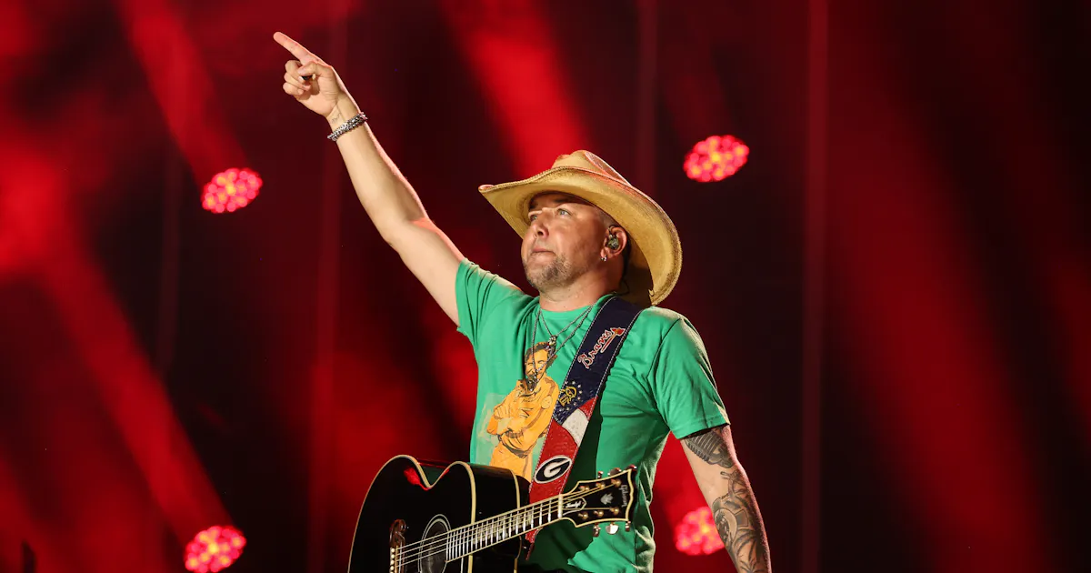 Republicans Rush to Defend Jason Aldean for Racist Song Filmed at Lynching Site Republicans Rush to Defend Jason Aldean for Racist Song Filmed at Lynching Site