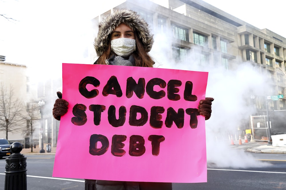 Protester demonstrates outside the White House