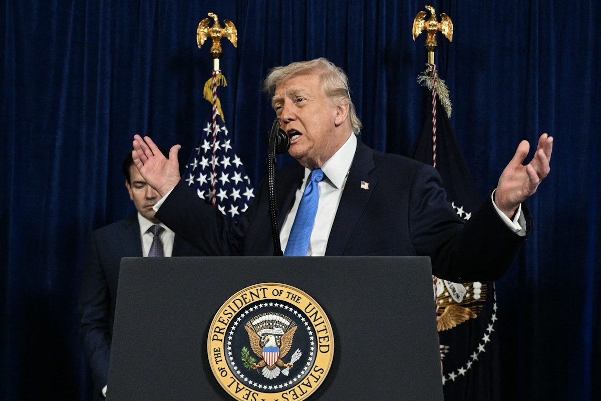 “WE’RE SCREWED”: Trump Panics Over Looming Supreme Court Tariff Ruling “WE’RE SCREWED”: Trump Panics Over Looming Supreme Court Tariff Ruling