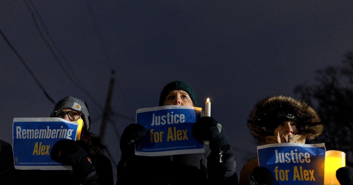 Alex Pretti Died Defending an EMT. ICE Wouldn’t Let Her Treat Him.