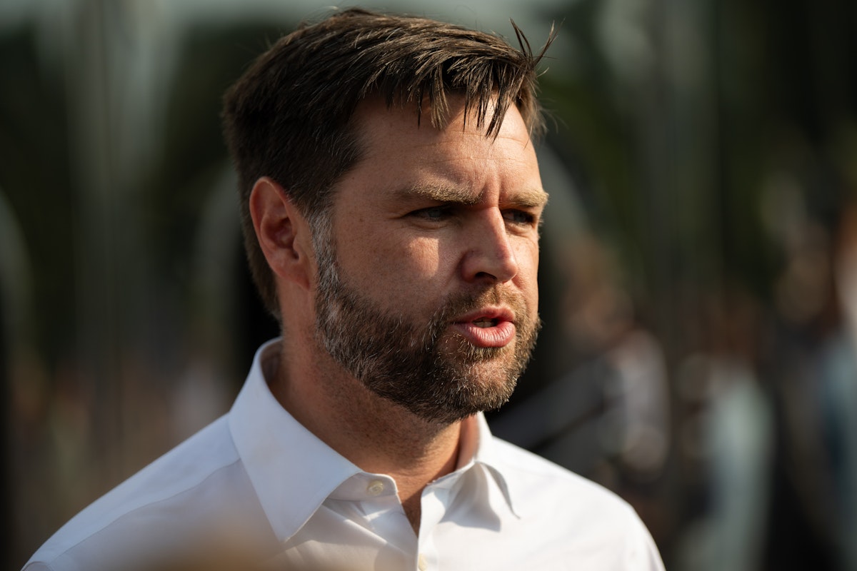 J.D. Vance Roasted Over Pathetic Reaction to Kamala Calling Him Weird J.D. Vance Roasted Over Pathetic Reaction to Kamala Calling Him Weird