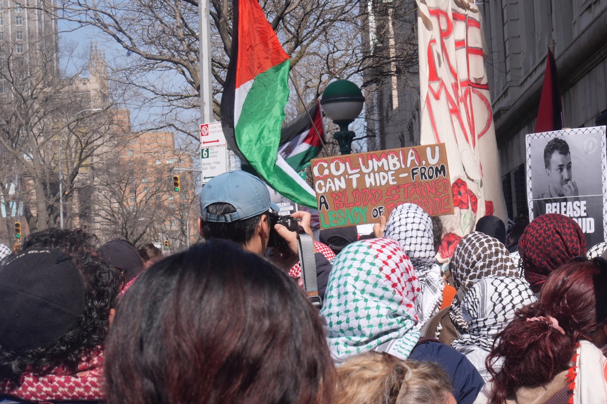 Customs Officials Deport Man for Reporting on Pro-Palestine Protests Customs Officials Deport Man for Reporting on Pro-Palestine Protests