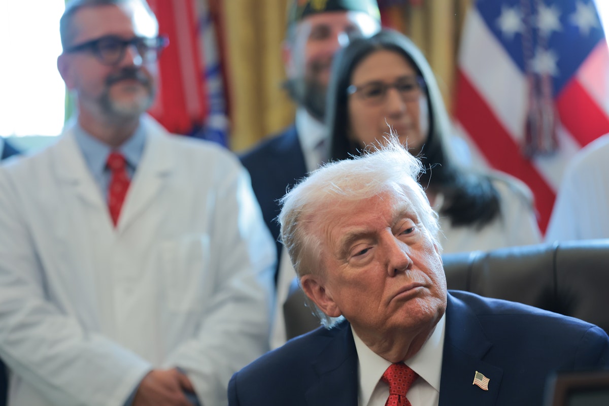 Trump, 79, Falls Asleep After Signing Marijuana Executive Order Trump, 79, Falls Asleep After Signing Marijuana Executive Order