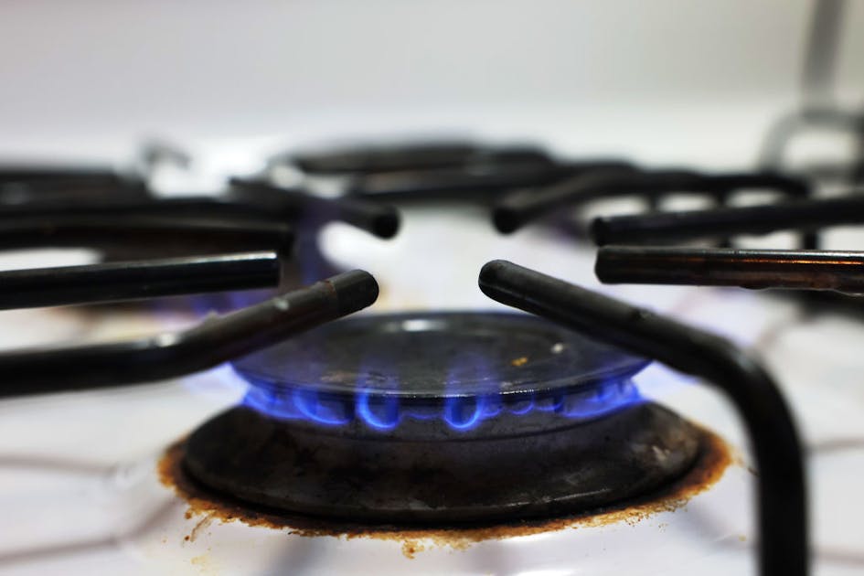 A gas stove ban could help climate and health problems. But regulations  won't be immediate. - Vox