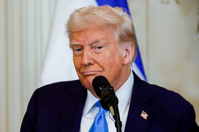 Donald Trump makes a weird face during a press conference