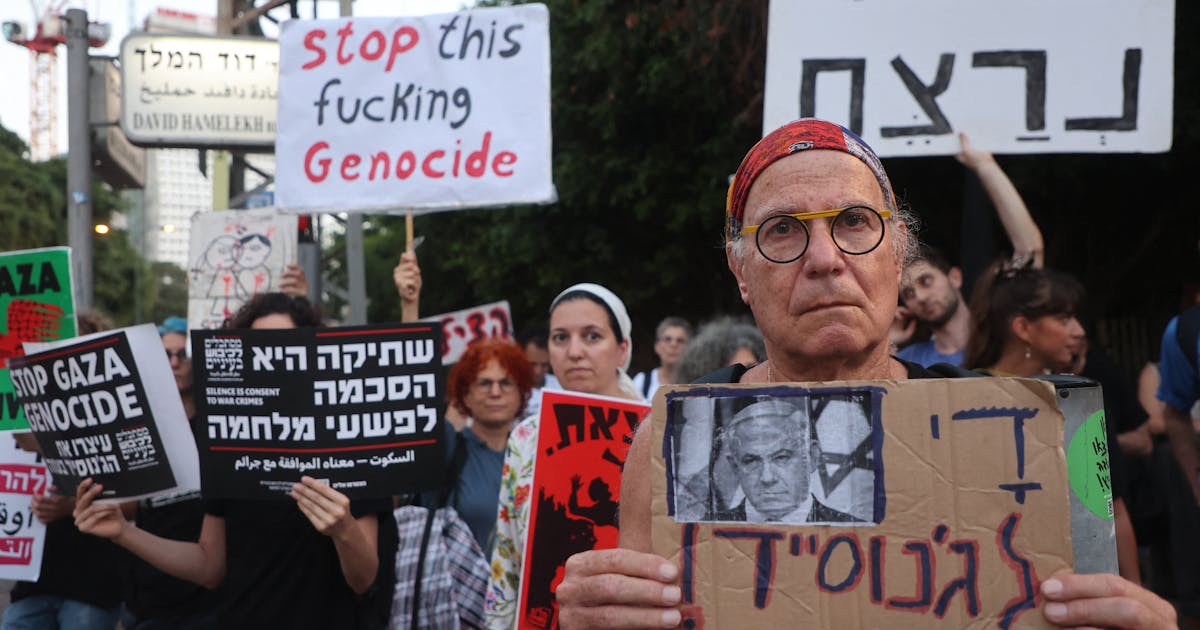 https://images.newrepublic.com/f71d955dea18f9ad80eb1cb69ffa66fb54ba0899.jpeg?w=1200&h=630&crop=faces&fit=crop&fm=jpg