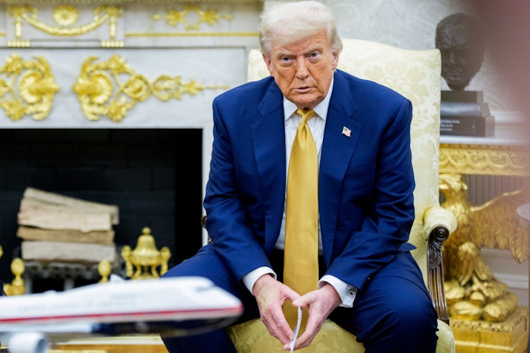 Trump in chair