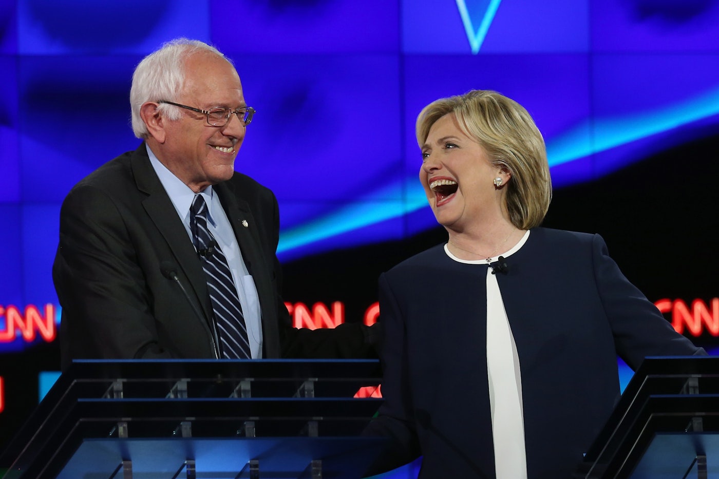 Bernie Should Ve Attacked Hillary S Damn Emails The New Republic Bernie Should Ve Attacked Hillary S Damn Emails The New Republic
