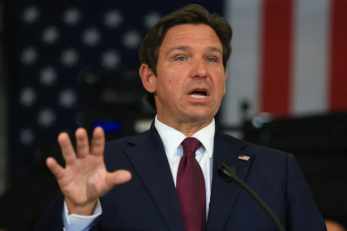 DeSantis Schemes to Sidestep Florida Constitution to Help Trump