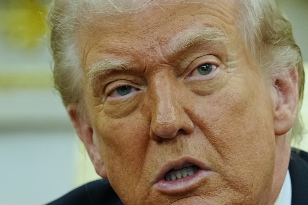 Donald Trump grimaces