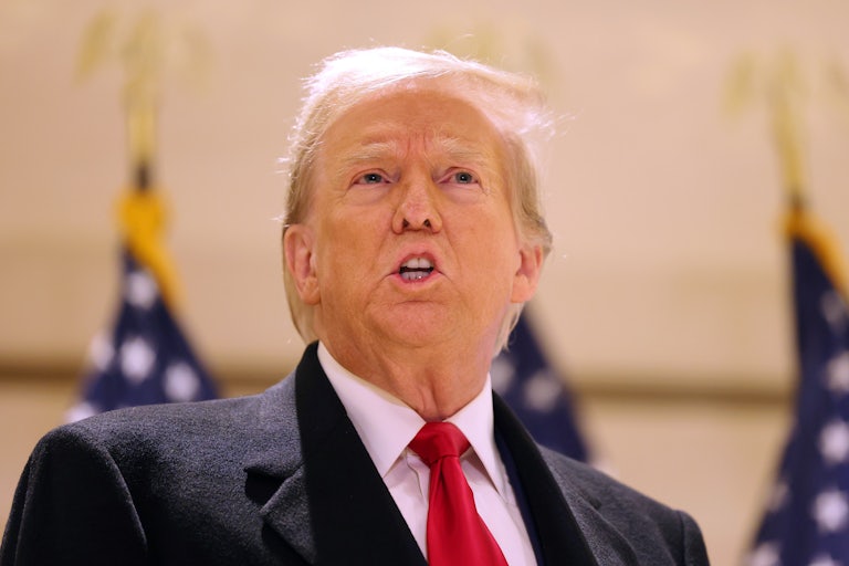 Donald Trump yells