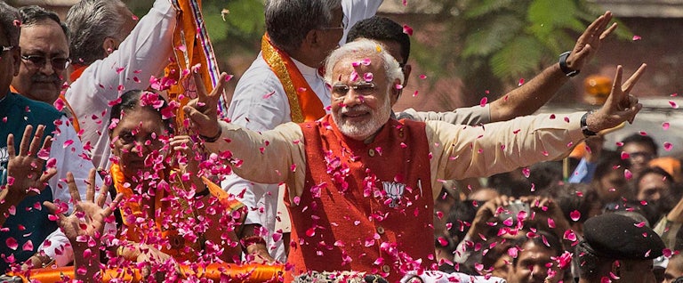 Modi Cut India's Red Tape. Now He Hopes to Win Votes for His Work. - The  New York Times