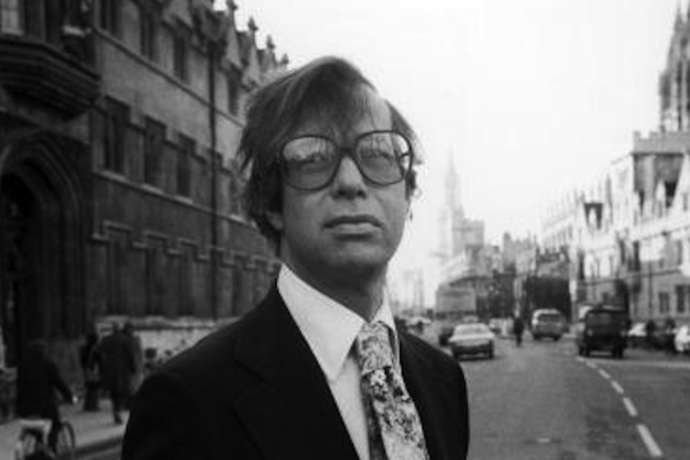 Ronald Dworkin, em preto e branco.