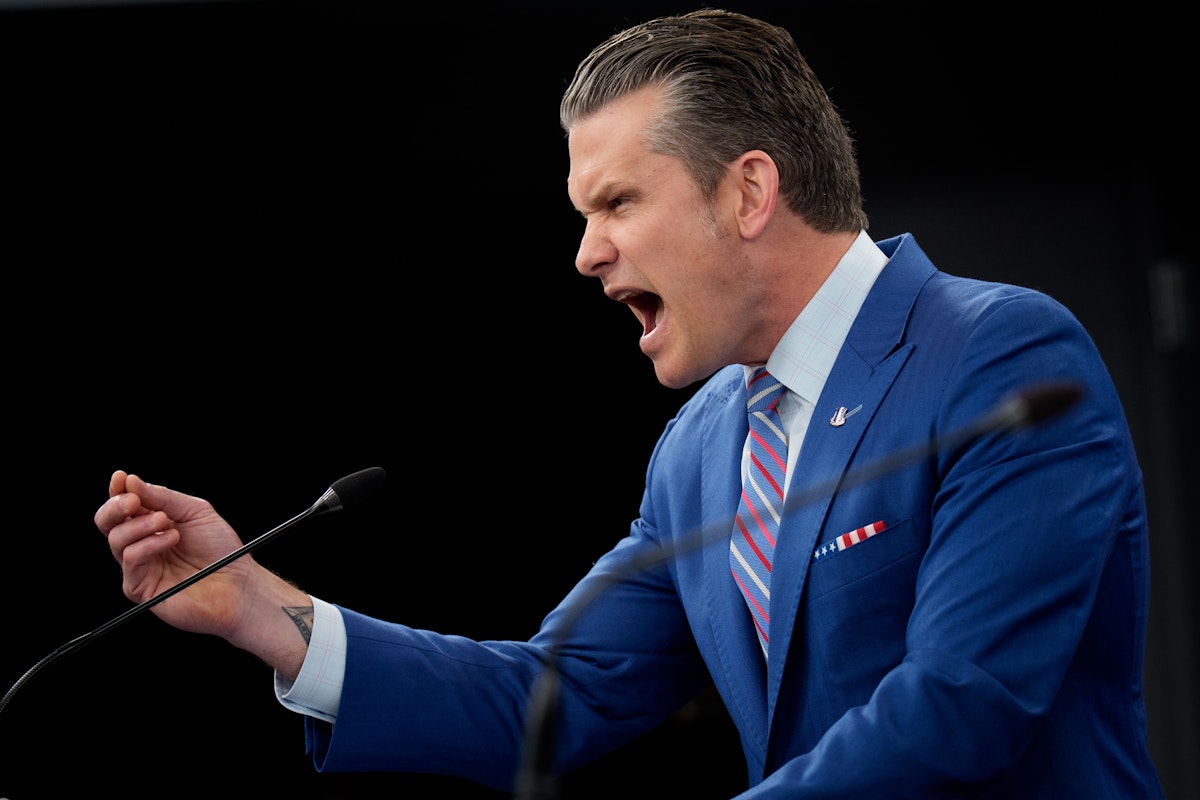 Pete Hegseth Spends Iran Presser Whining That Media Is Mean to Him Pete Hegseth Spends Iran Presser Whining That Media Is Mean to Him