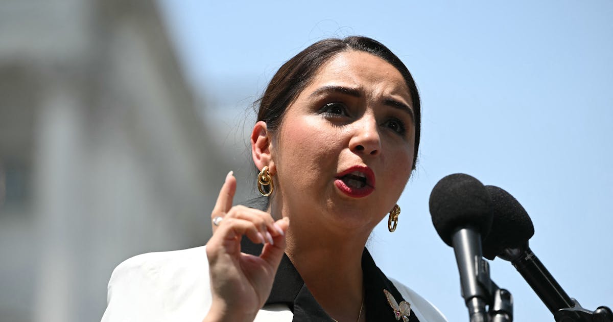 https://images.newrepublic.com/ff91e3f998b1f67df78885f7ebe68c2aa6cb28f5.jpeg?w=1200&h=630&crop=faces&fit=crop&fm=jpg